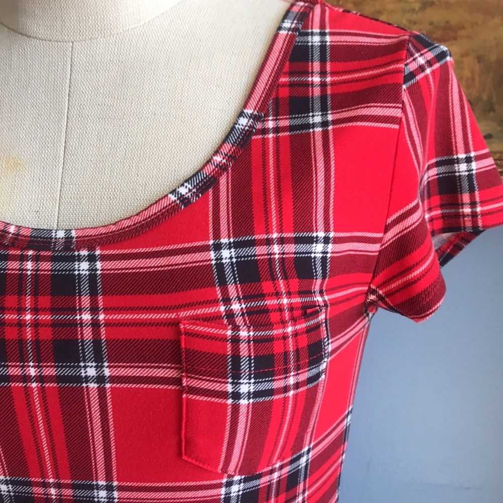 Red plaid short sleeves asymmetric scoop neck bodycon mini dress size S preppy - Picture 6 of 7